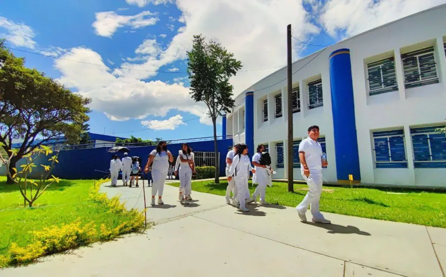 Reinicia UABJO actividades a partir de este lunes