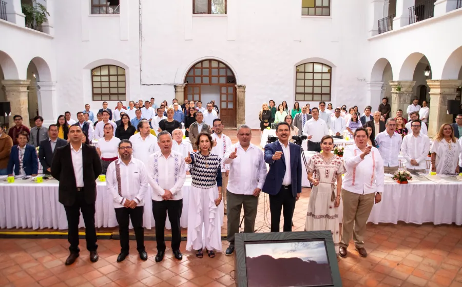 Oaxaca de Juárez recibe al notariado mexicano