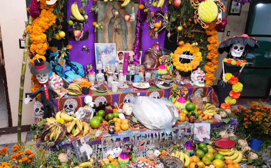 Invita ayuntamiento de Xoxocotlán a participar en el tradicional con concurso de Altares de Muertos