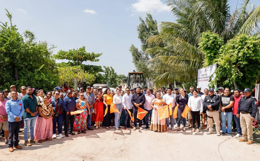 Gobierno juchiteco inicia ampliación del drenaje sanitario en la col. Alejandro Trejo