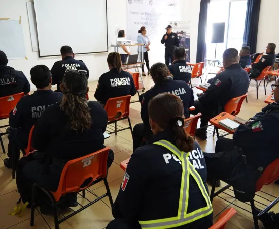 Personal de la Secretaría de Seguridad Vecinal recibe capacitación sobre DH