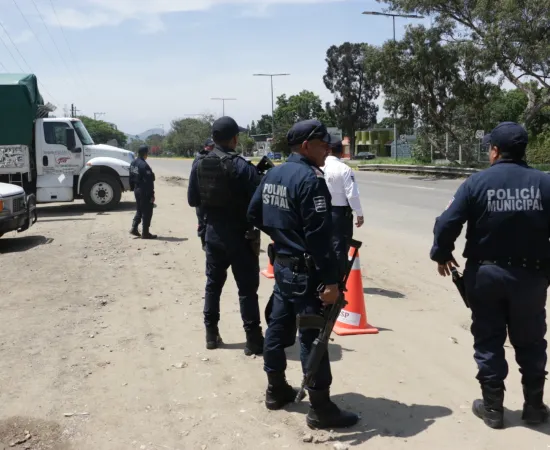 Refuerzan seguridad en accesos a la ciudad por la Guelaguetza 2025